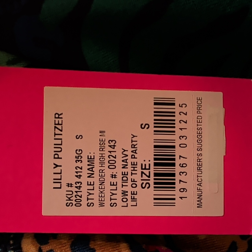 Lilly Pulitzer Luxletic Leggings - NWT - Small - Picture 3 of 4